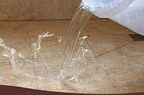 蓬江漏水维修 免砸砖防水材料该如何施工
